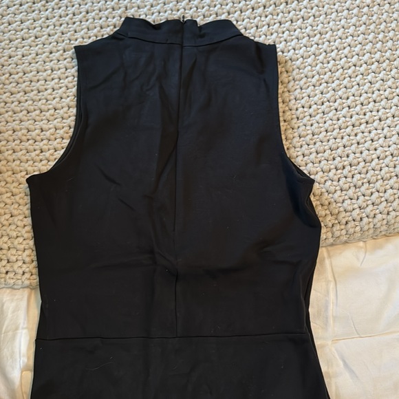 Lulus cutout mock neck bodysuit - Picture 4 of 4